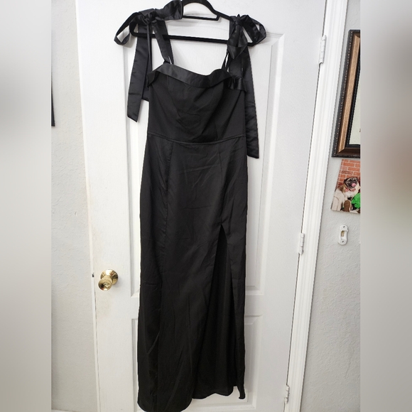Ieena for Mac Duggal Black Square Neck Tie Strap Slit Gown Sz 8 NWT - Picture 3 of 13